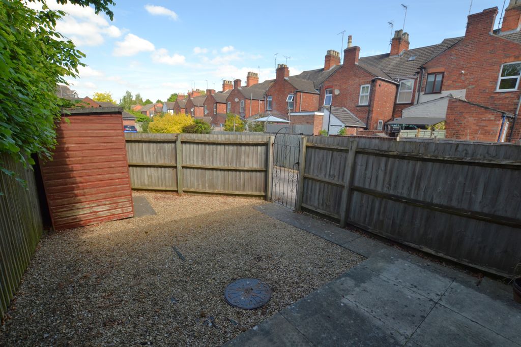 Property photo 3 of 21