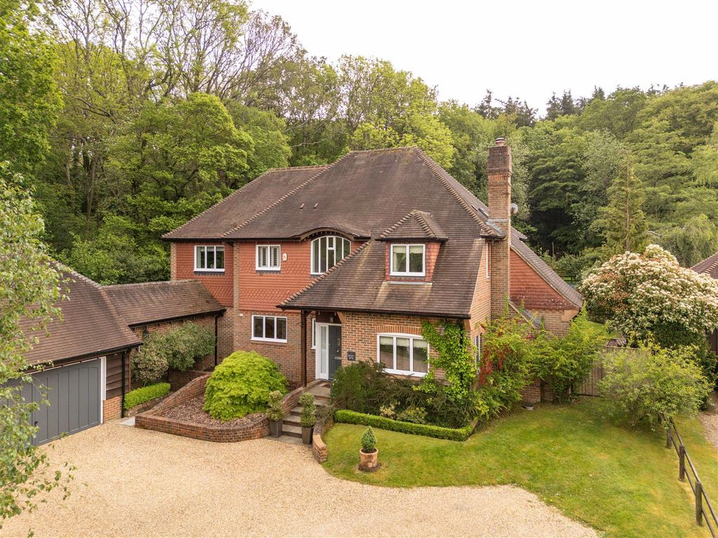 Property photo 1 of 29