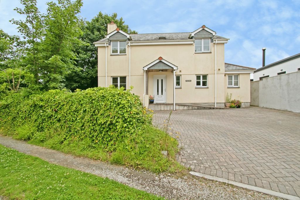 Property photo 2 of 23 Pbox-Img.Jpg