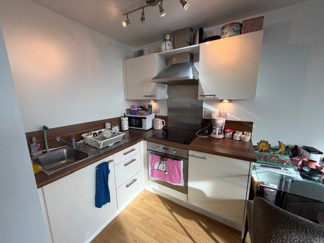 Property photo 3 of 7 Picture No. 10