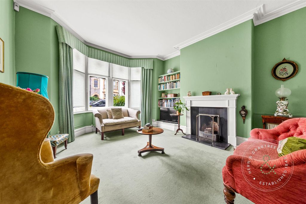 Property photo 3 of 41 Palace-Road-21.Jpg