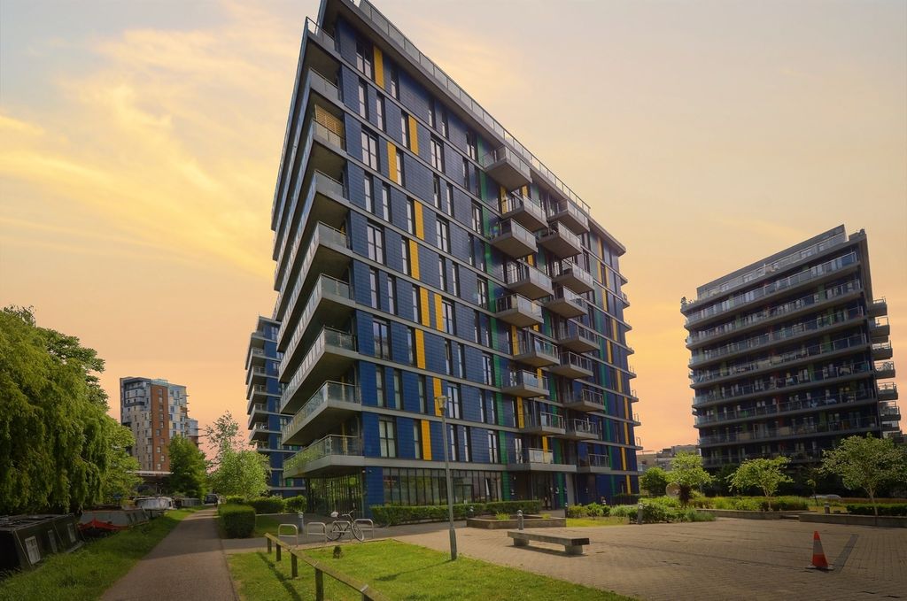 Property photo 1 of 10