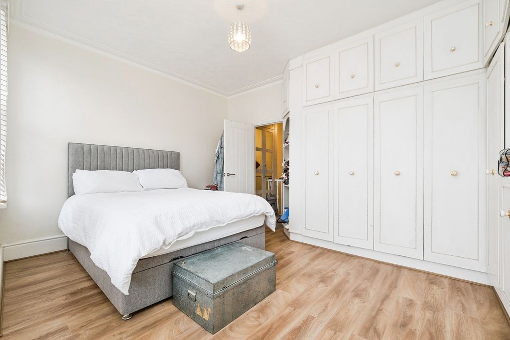 Property photo 3 of 20 Pbox-Img.Jpg