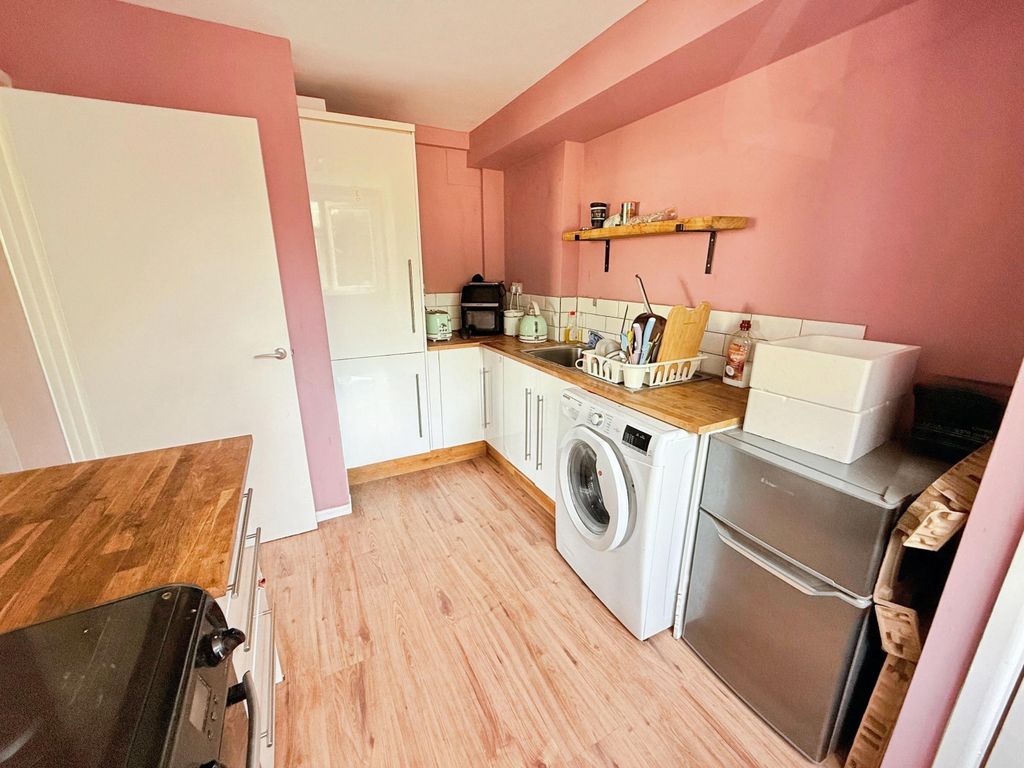 Property photo 2 of 12 User_Edited_Photo-94E2c0E2_User-Edited-256c3538-98