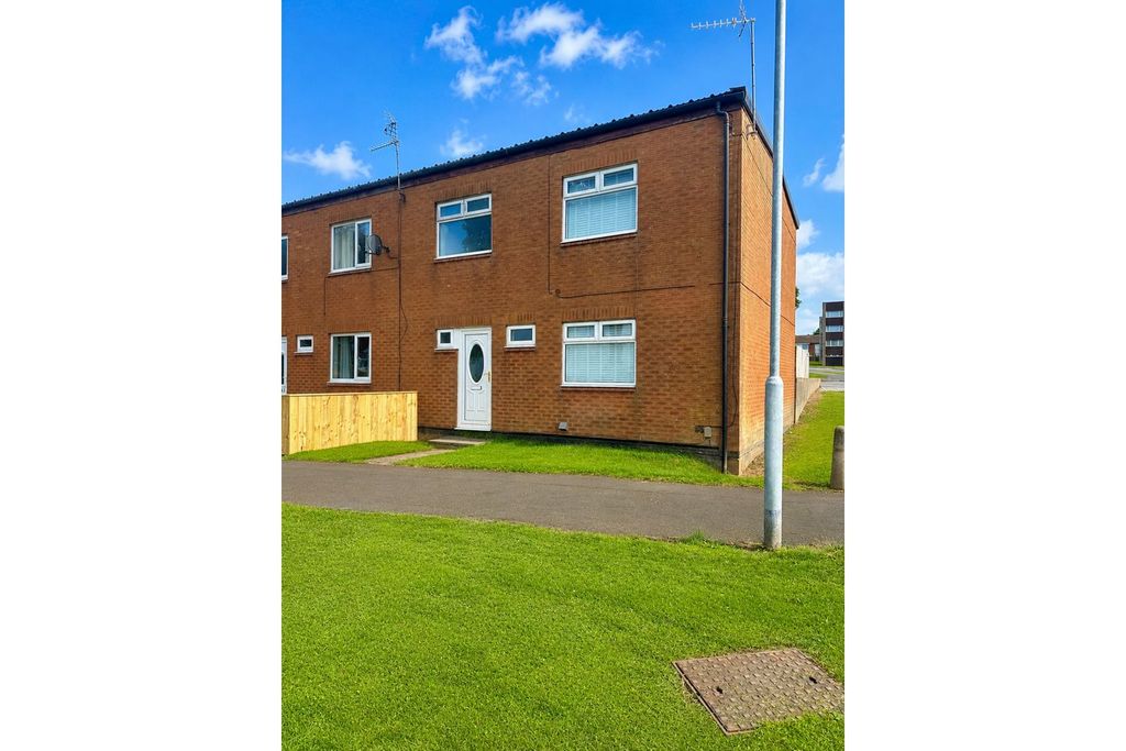 Property photo 1 of 1
