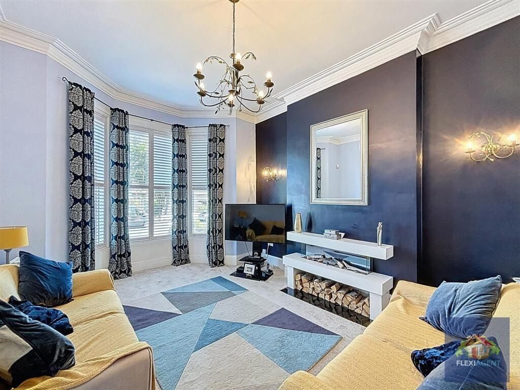 Property photo 3 of 40 4321017