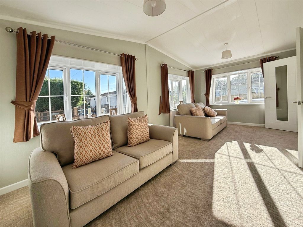 Property photo 1 of 12 Picture No. 22