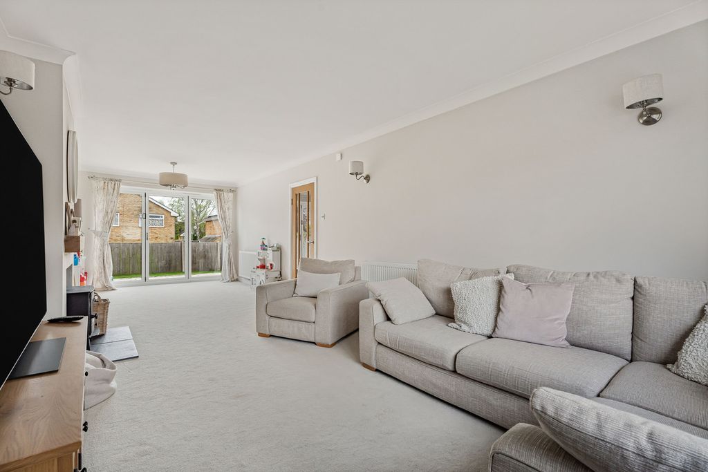 Property photo 2 of 15