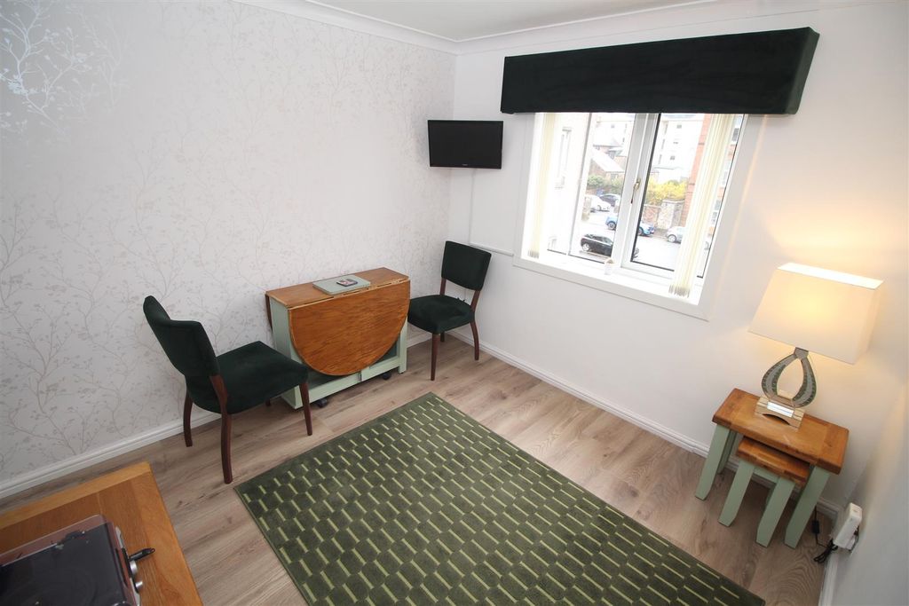 Additional image 11 of 3 bed flat for saleMargaret Street, Greenock PA16