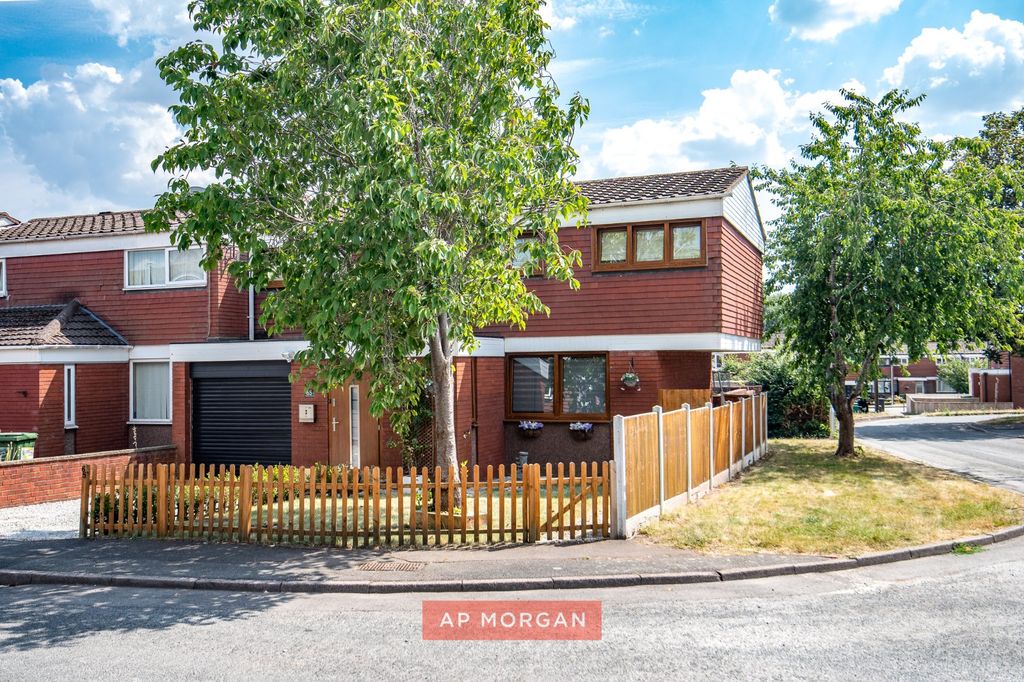 Property photo 1 of 17 Picture No. 03