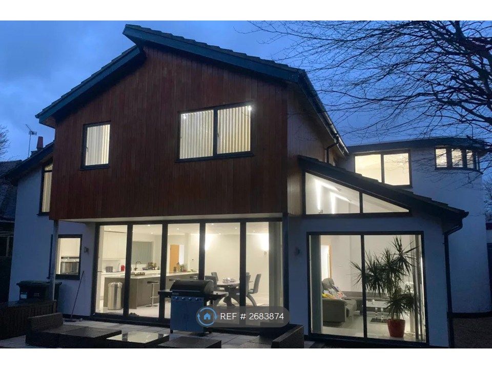 Property photo 2 of 22