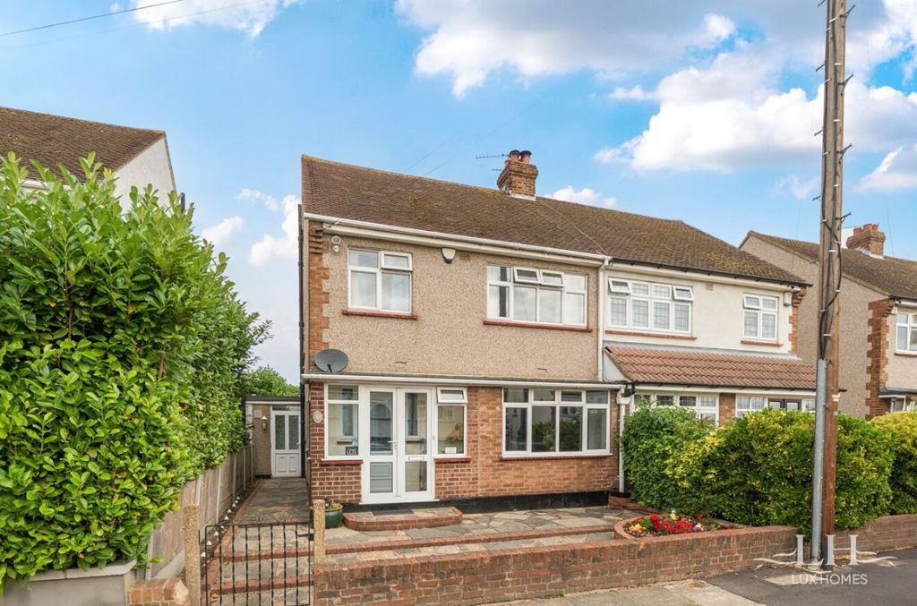 Property photo 1 of 22