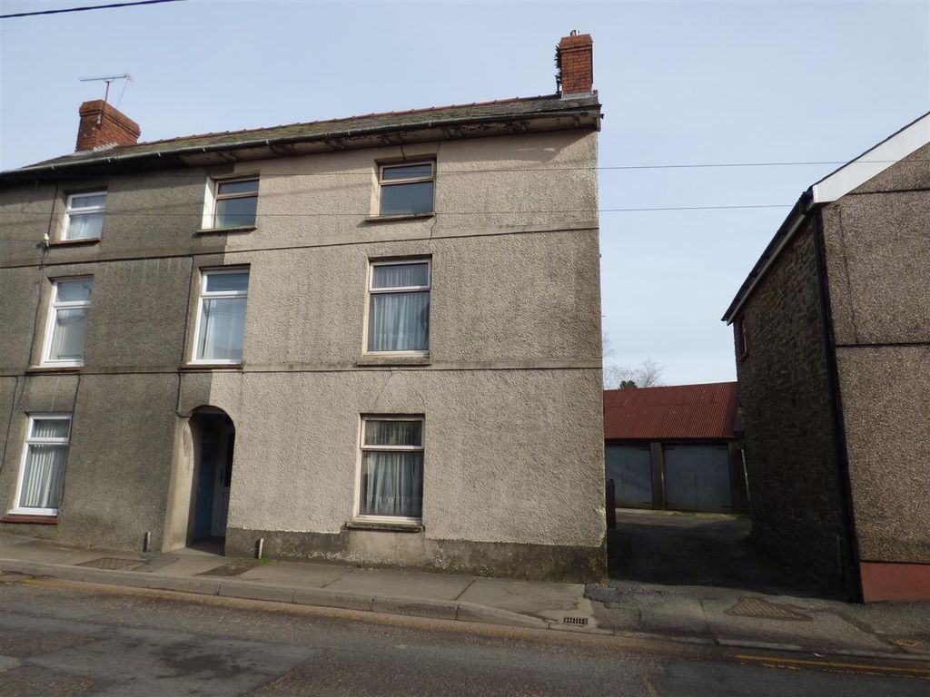 Property photo 1 of 7 1Bushhouse2.Jpg