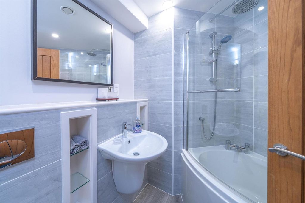 Additional image 33 of 4 bed detached house for saleHaywards Close, Glossop SK13