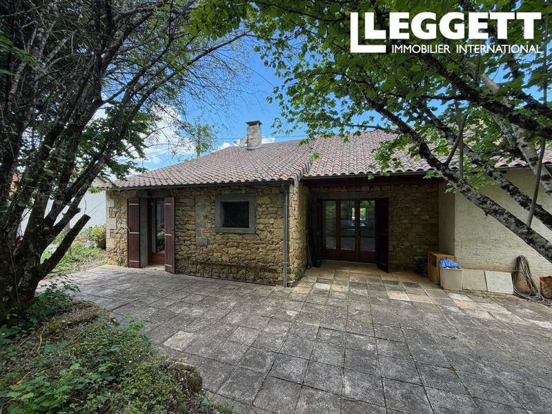 Property photo 2 of 10