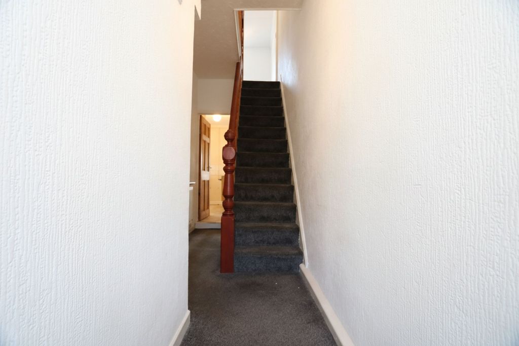 Property photo 3 of 24 Hallway