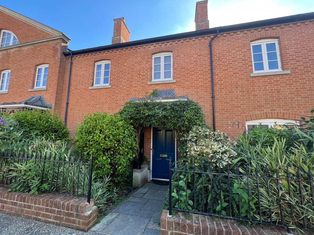 Property photo 1 of 6