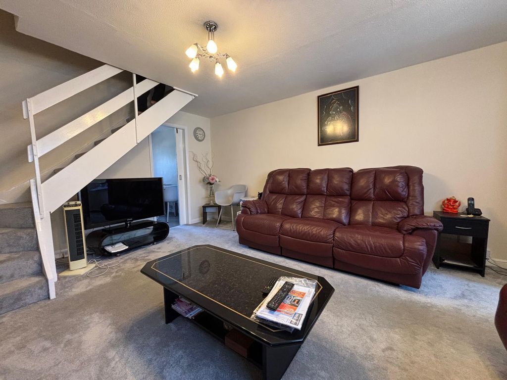 Property photo 3 of 16