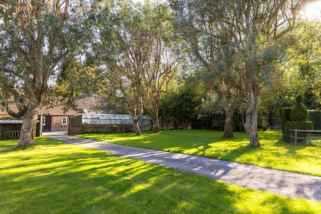 Additional image 26 of 8 bed detached house for saleWoodlands St. Mary, Hungerford, Berkshire RG17