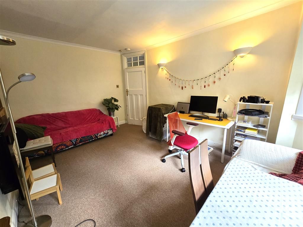 Property photo 3 of 10 Reception Room