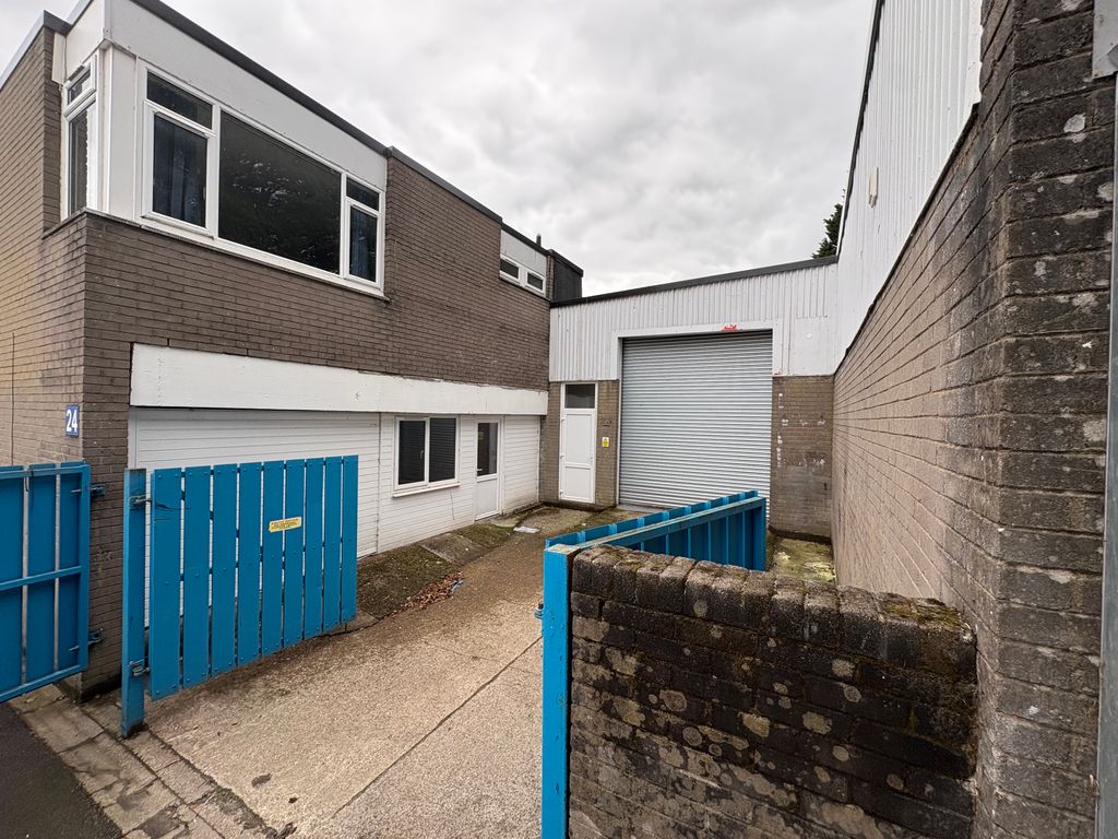 Property photo 1 of 7