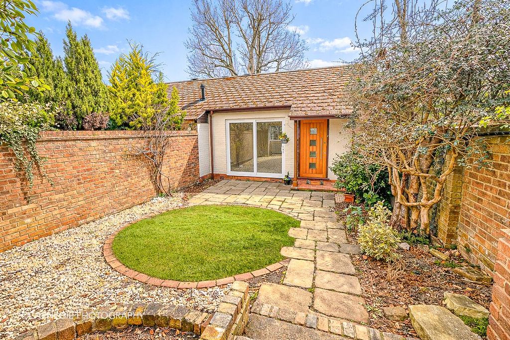 Property photo 1 of 11 P19-5.Jpg