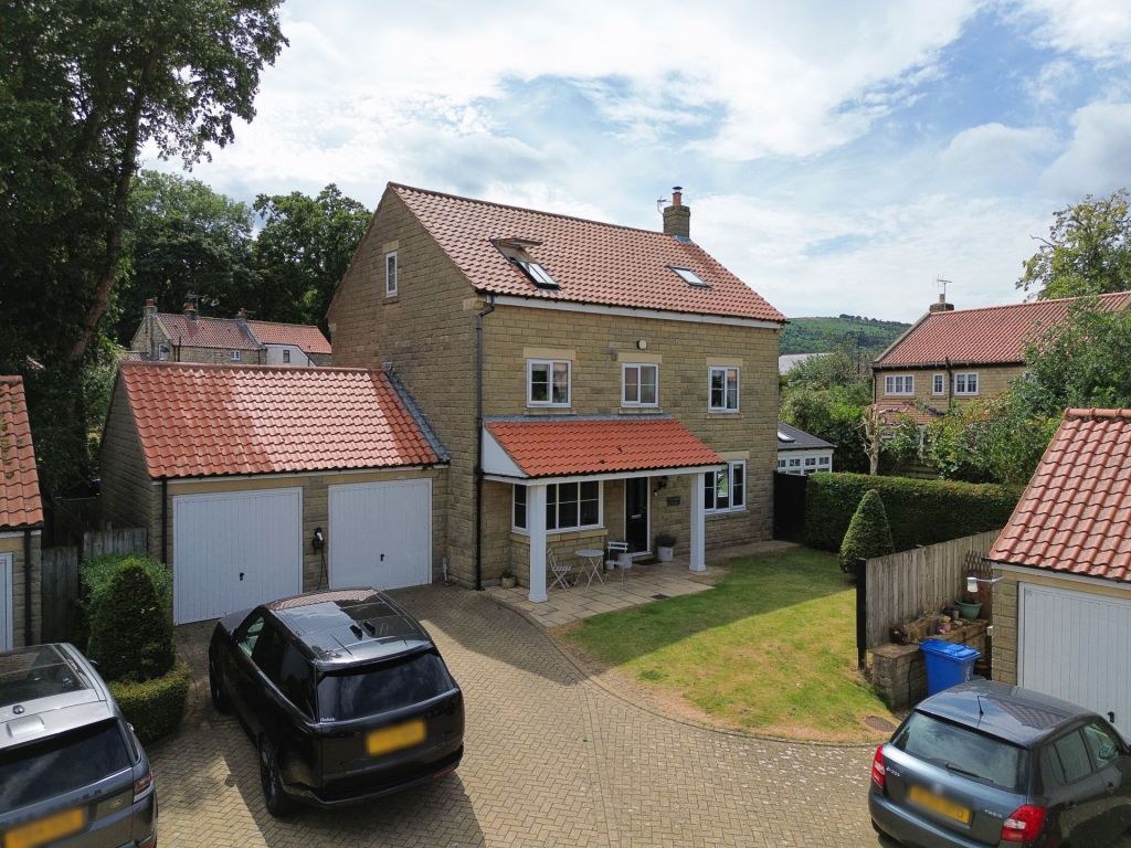 Property photo 1 of 30