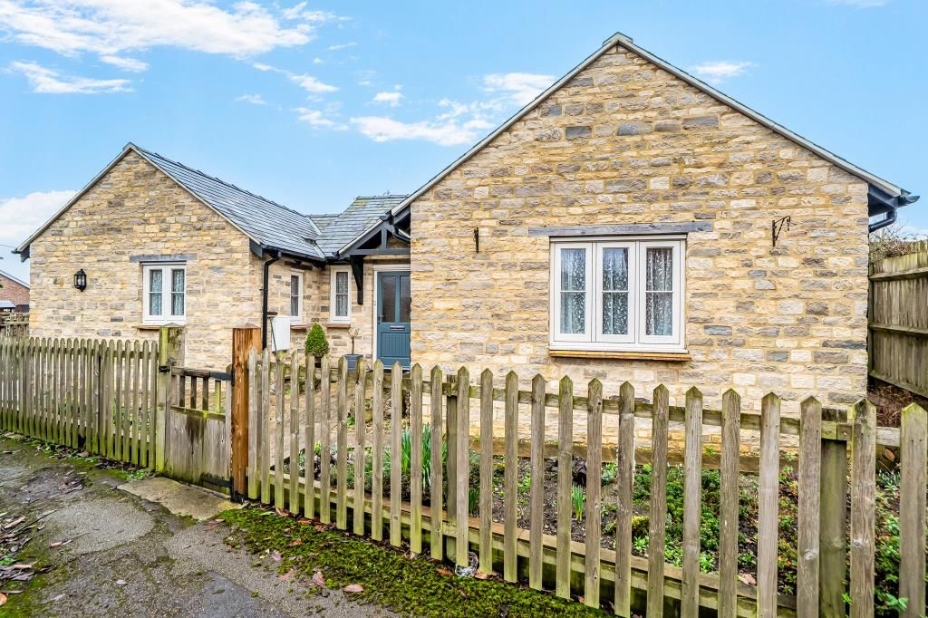 Property photo 2 of 22 Front