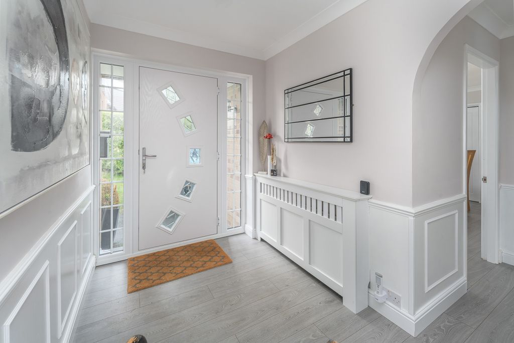 Property photo 3 of 49 Hall-1