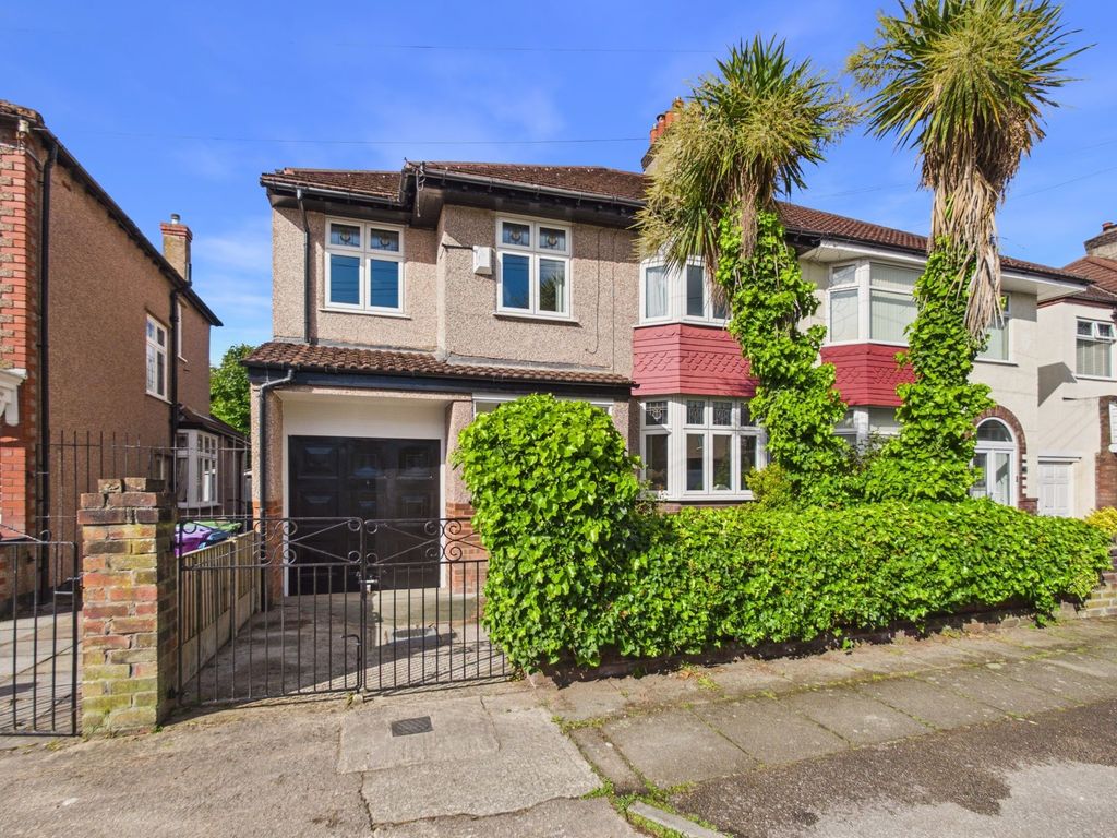 Property photo 1 of 30