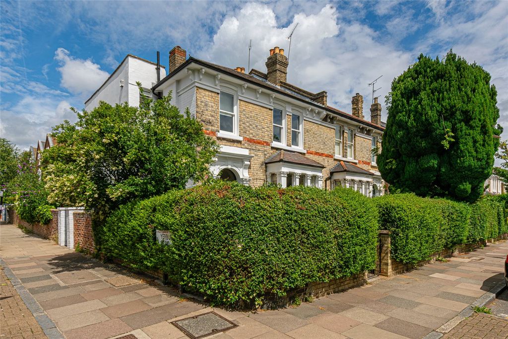 Property photo 1 of 62 Picture No. 03