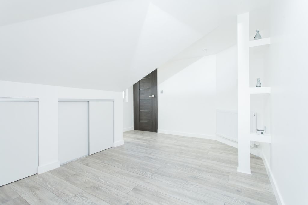 Property photo 2 of 7 Bed2