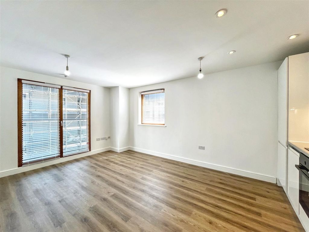 Property photo 2 of 10 Img_4663.Jpg