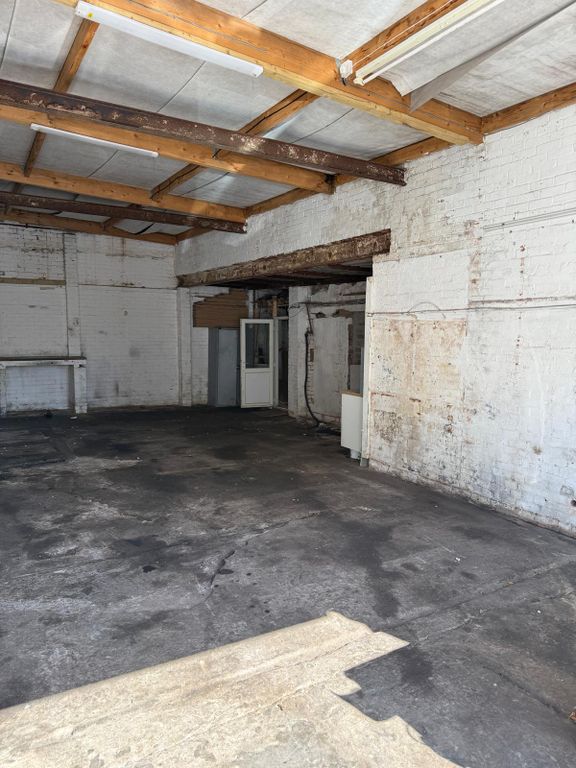 Property photo 2 of 4 Photo 1