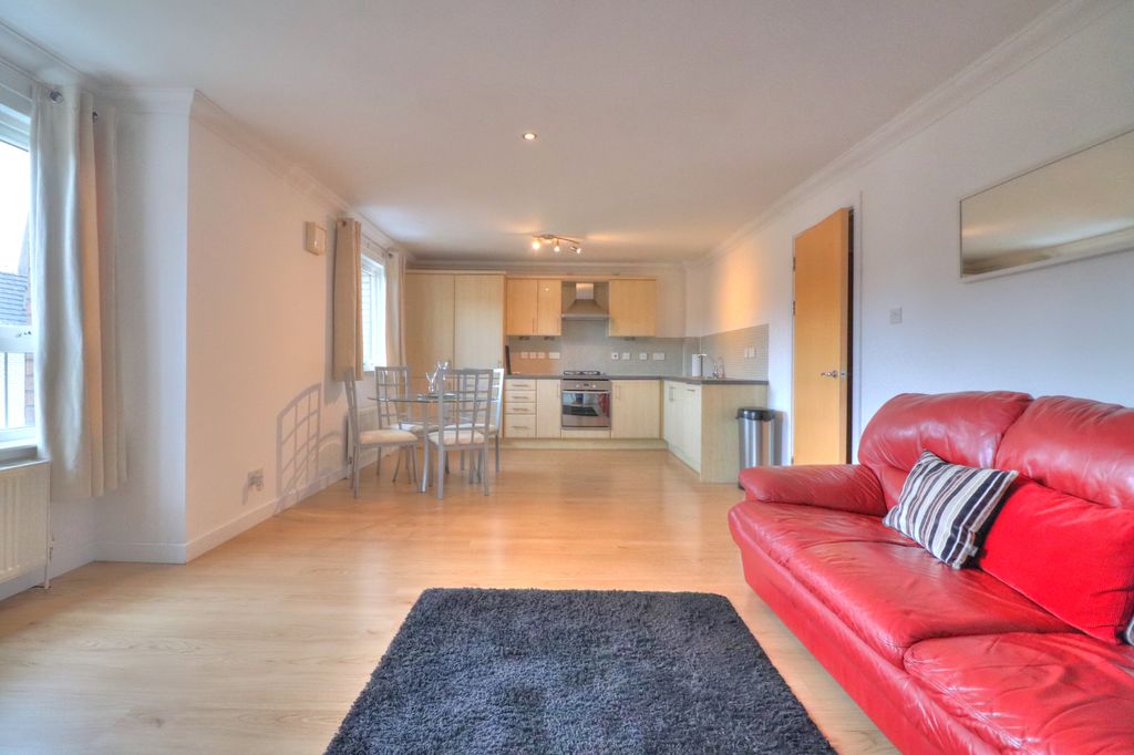 Property photo 2 of 12 Img_3968_69_70