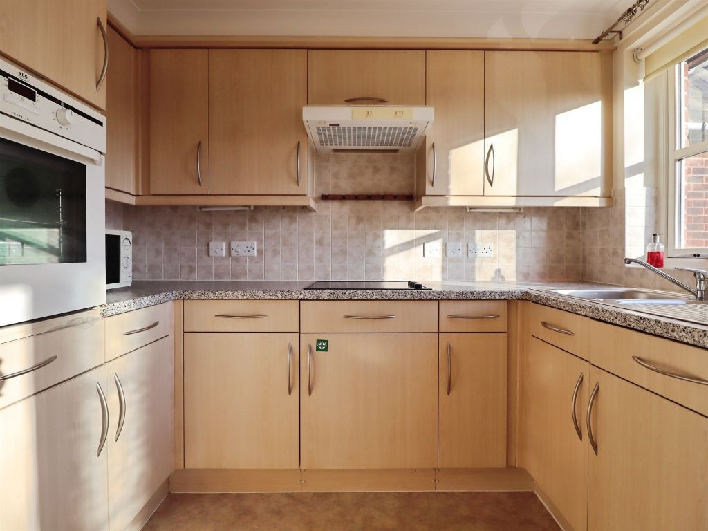 Property photo 2 of 15