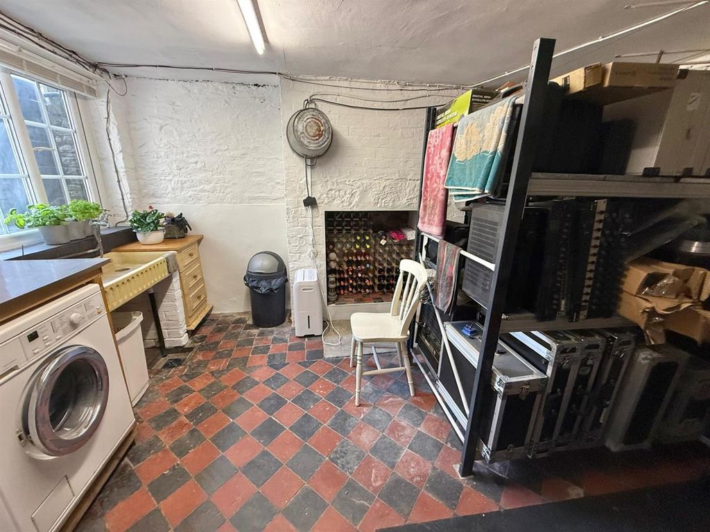Additional image 22 of 7 bed semi-detached house for saleVictoria Road, Macclesfield SK10