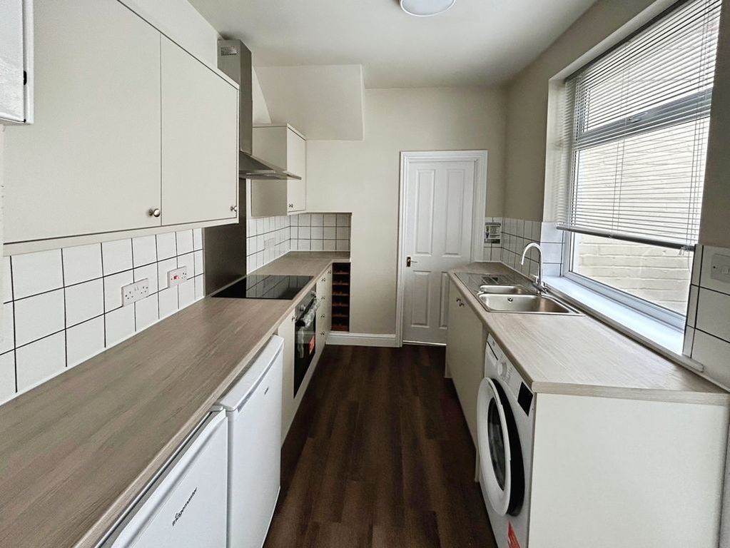 Property photo 3 of 8 Photo 2