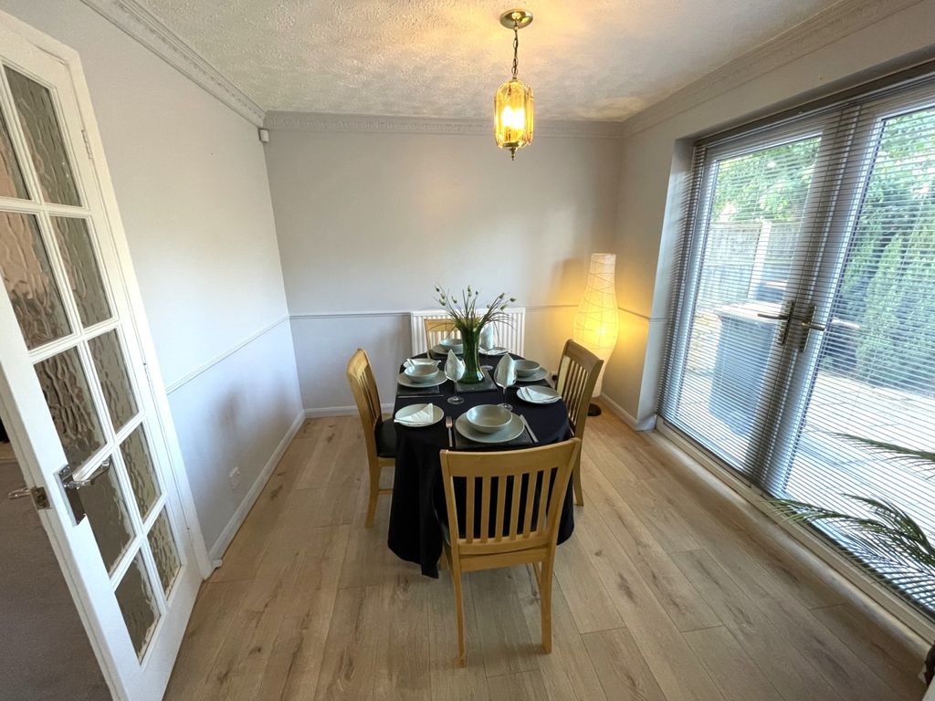 Property photo 3 of 19 Dr