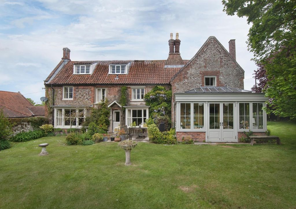 Property photo 1 of 25 Churchhousegarden2.Jpg