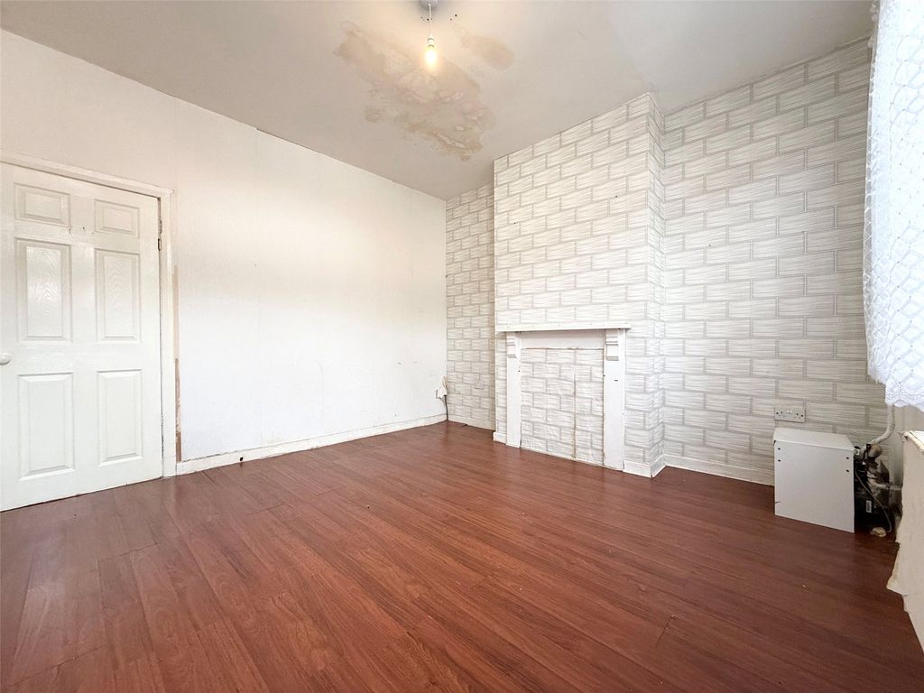 Property photo 3 of 11 Picture No. 04