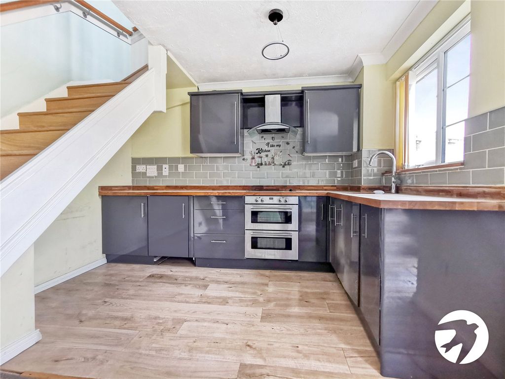Property photo 3 of 7 Picture No. 06