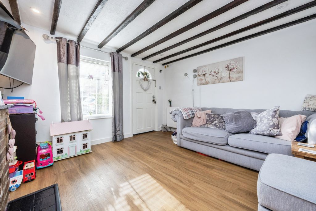 Property photo 3 of 17 Photography