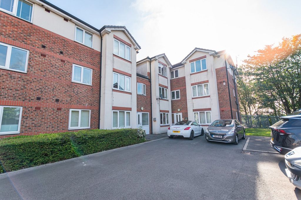 Property photo 2 of 16 Not Specified