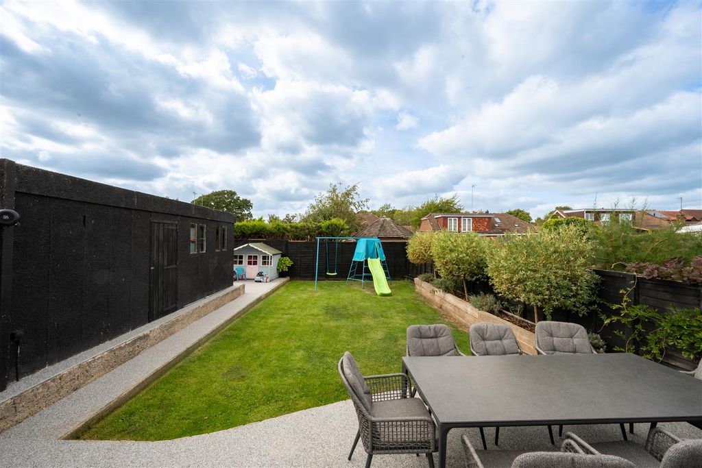 Property photo 3 of 20 Ajt_7091.Jpg