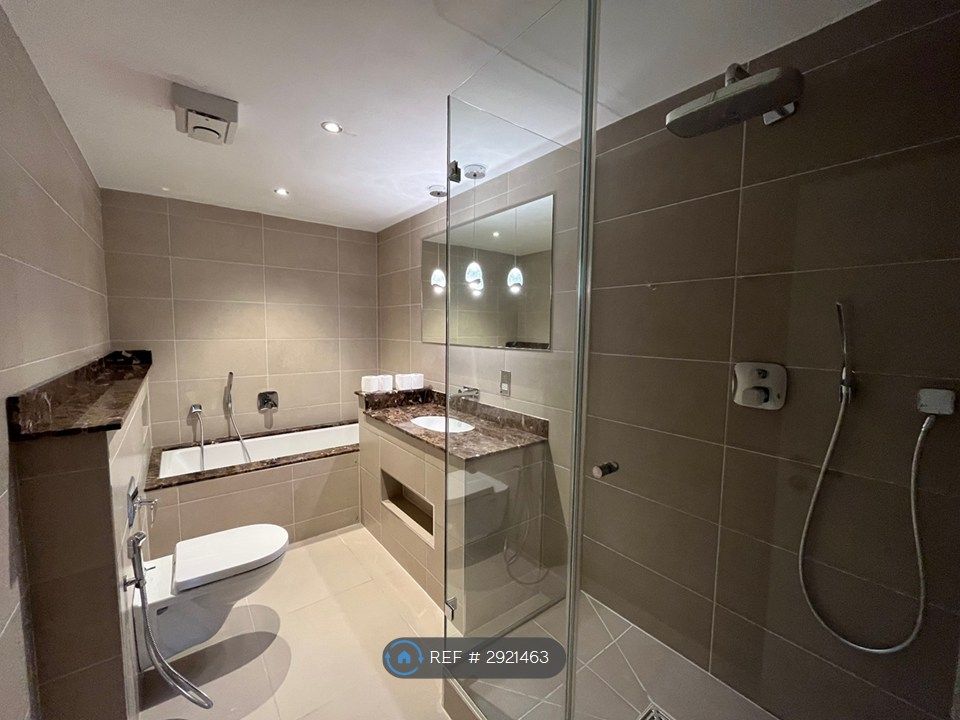 Property photo 2 of 3