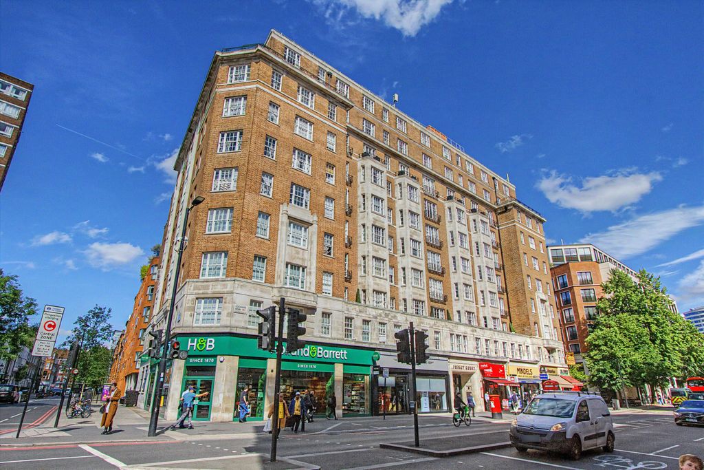 Property photo 2 of 9 Flat 96 Forset Court, Edgware Road, Paddington, London, W2 2Rf