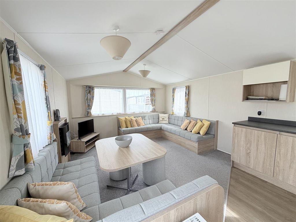 Property photo 2 of 15 Img_0329.Jpeg