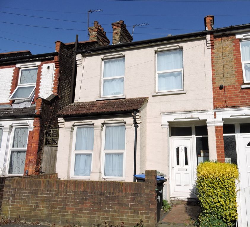 Property photo 1 of 17