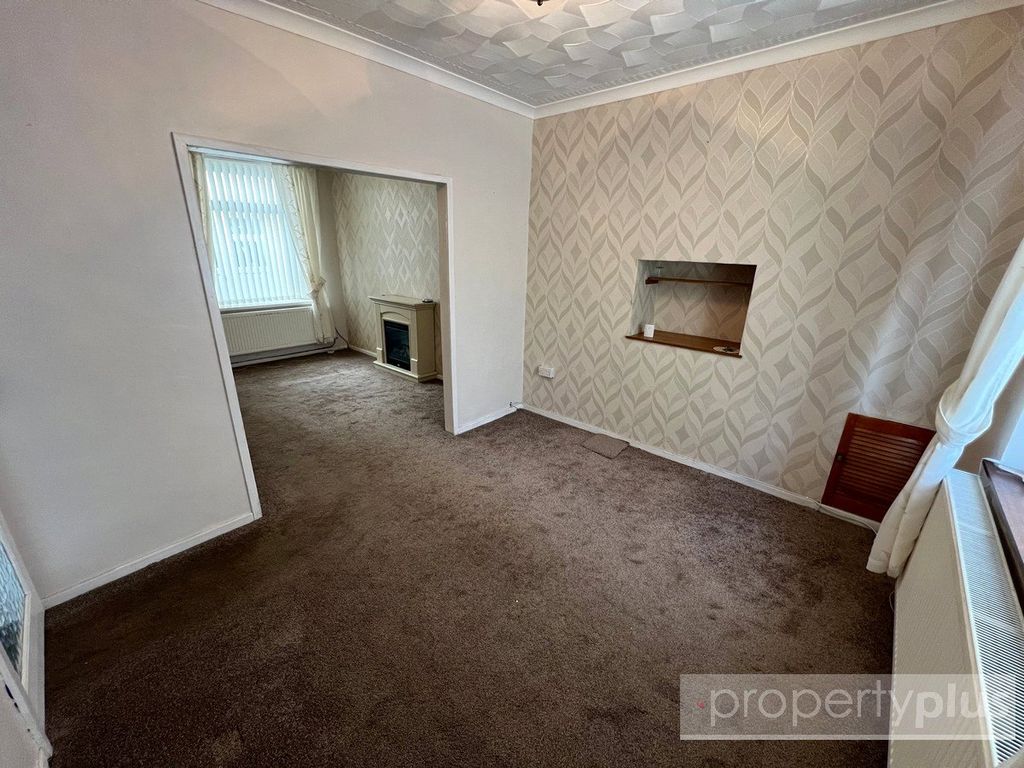 Property photo 2 of 11 Picture No. 04